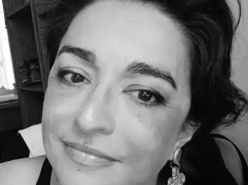Viviana Verges – Maquilladora